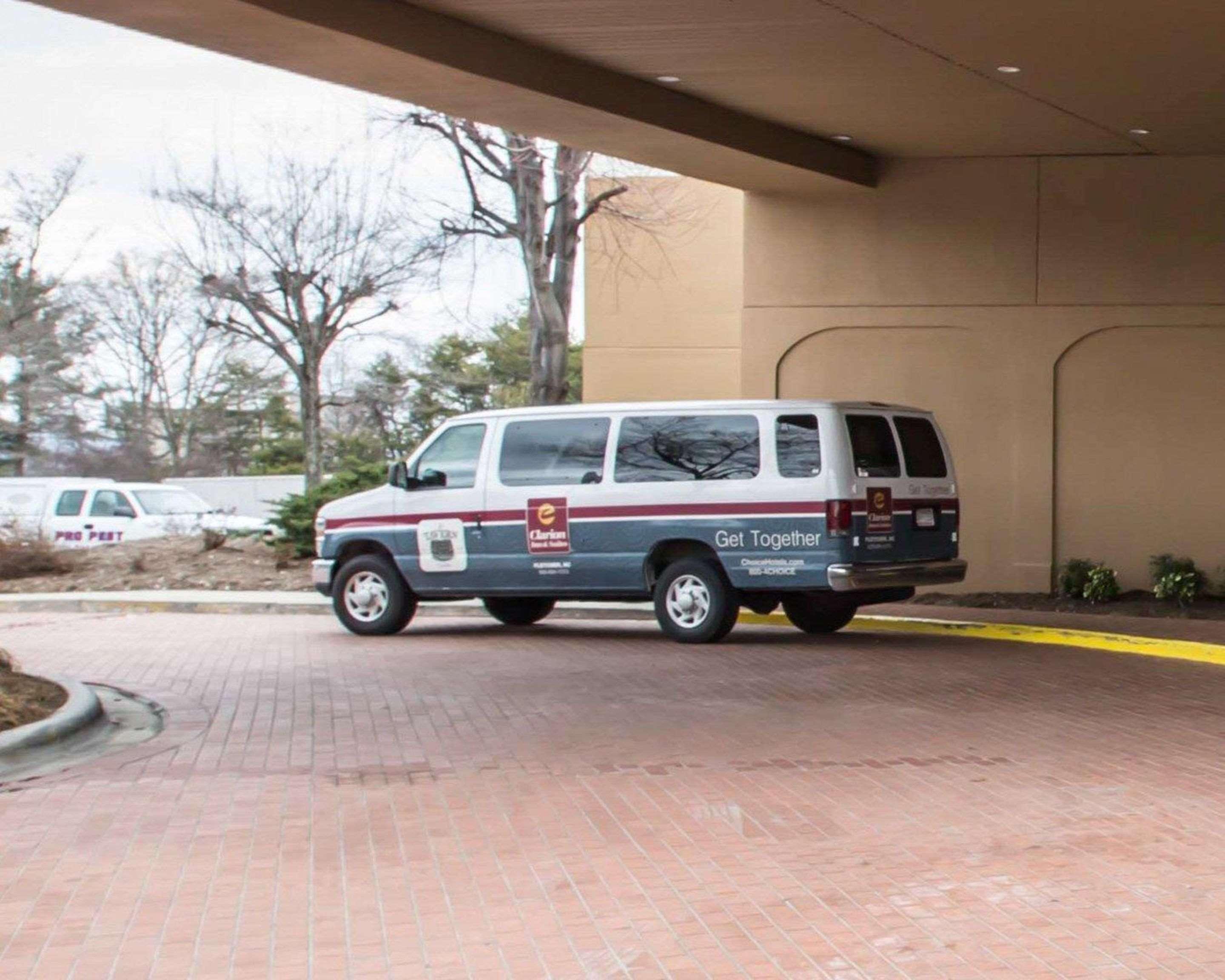 Clarion Inn Asheville Airport Флетчер Экстерьер фото