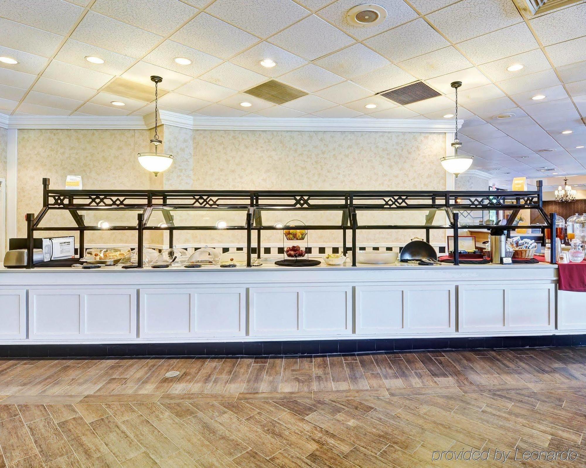 Clarion Inn Asheville Airport Флетчер Экстерьер фото